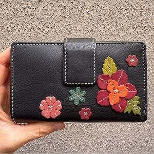 Floral Appliqué Black Genuine Leather Wallet